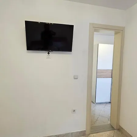 Apartmani Lime Petrovac 外观 照片